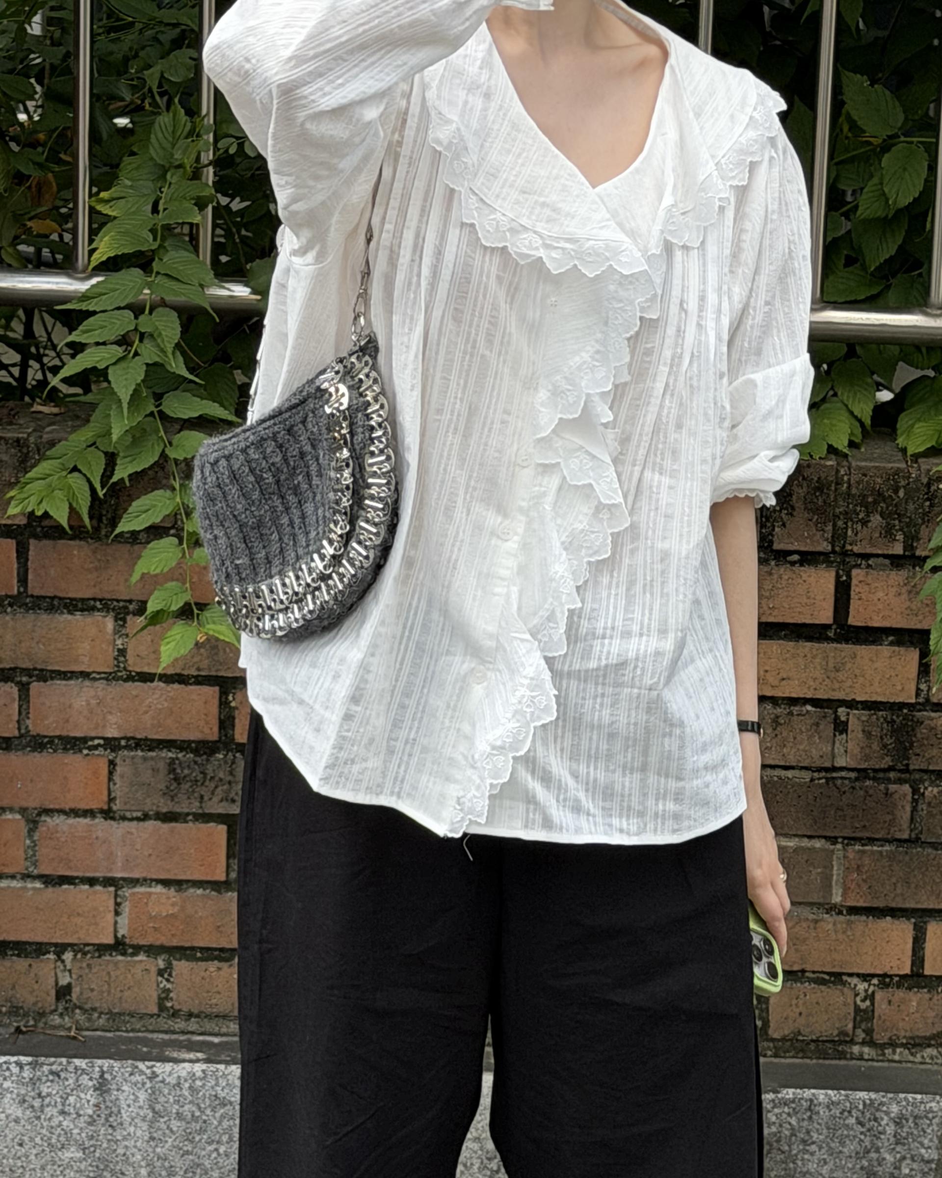 cottage ruffle lace blouse (white/check)