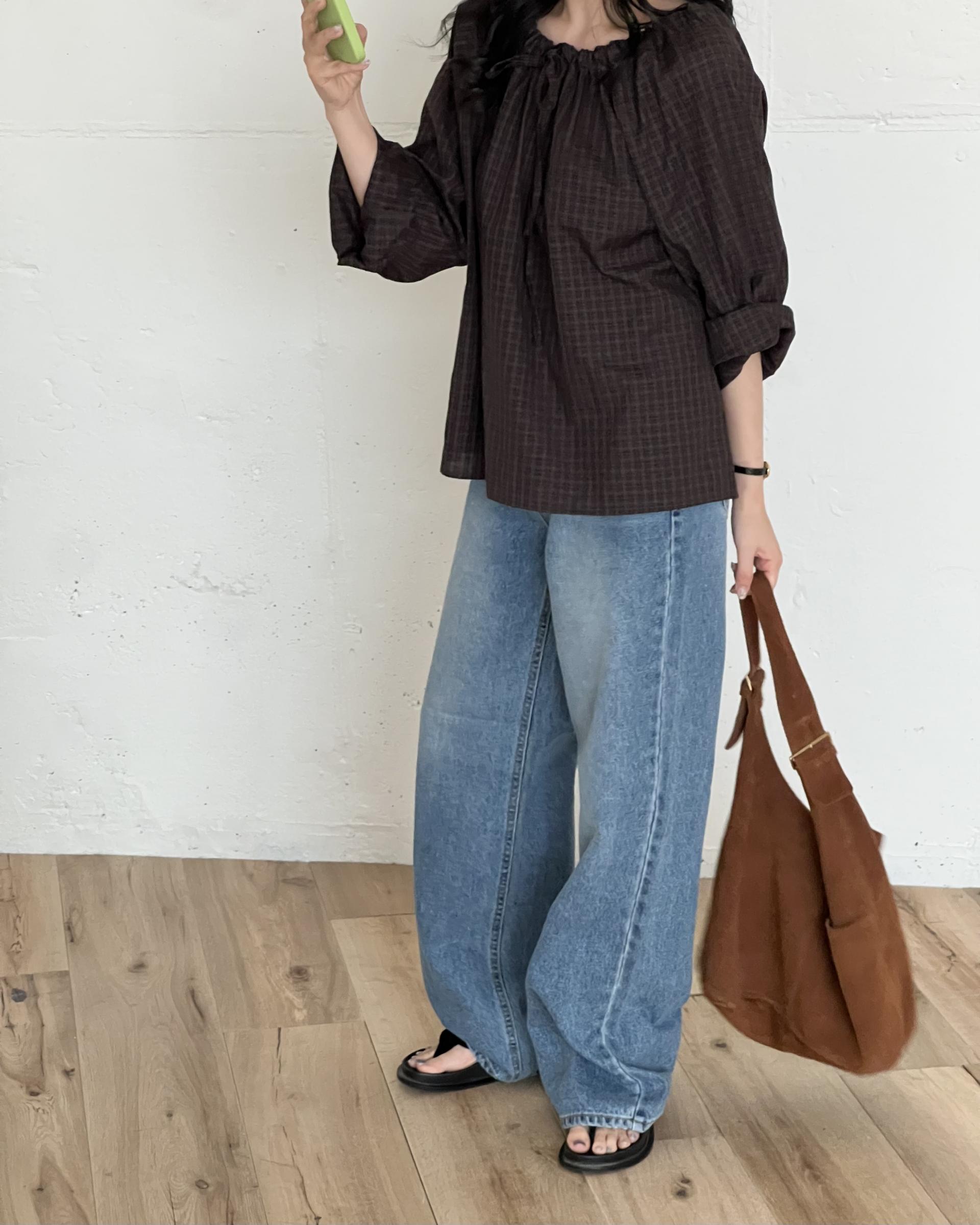 aman check blouse (brown)