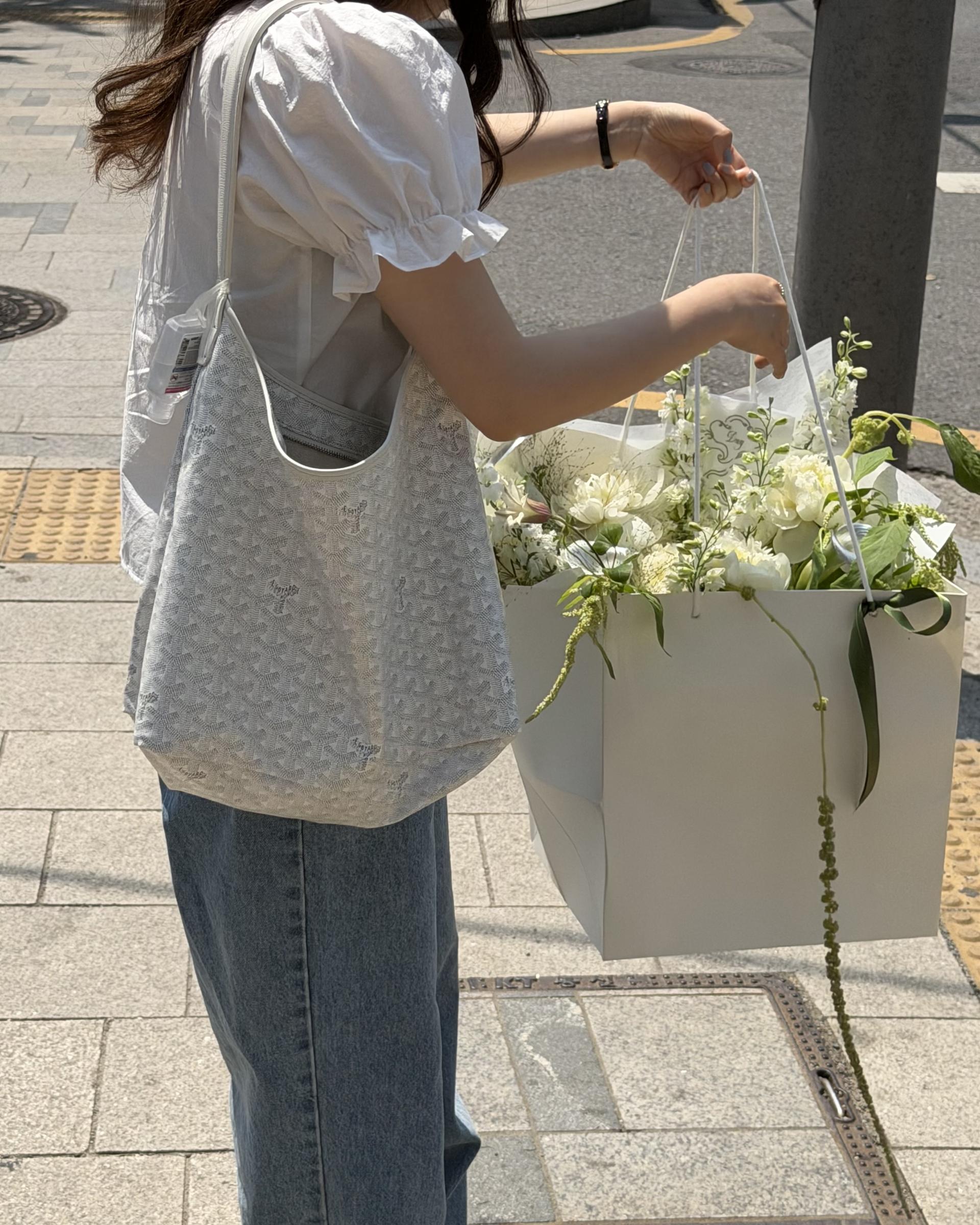 joy lace blouse