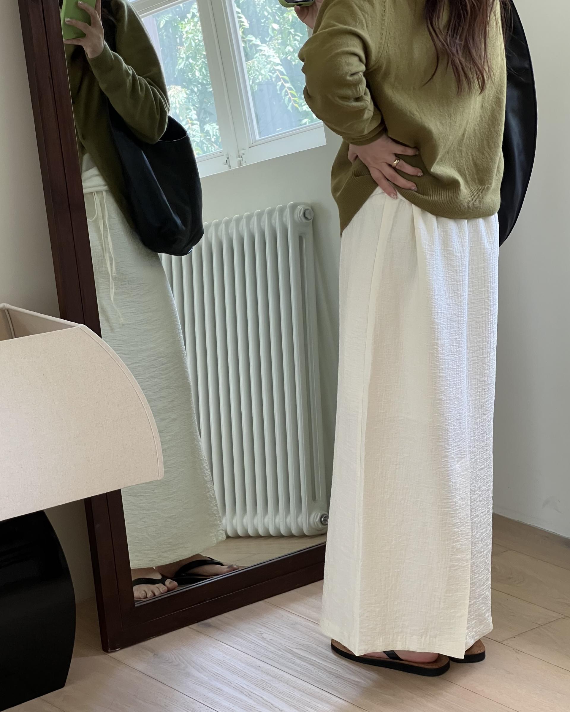 base wrinkle skirt (black/cream)
