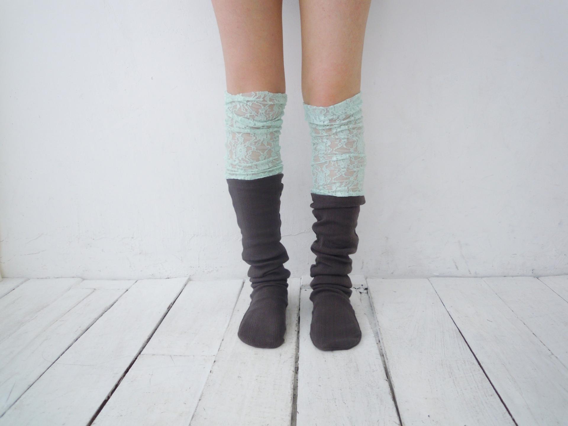 Lace layered over kneesocks / graymint