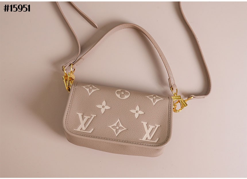 [LOUIS VUITTON] 루이비통 나노 다이앤