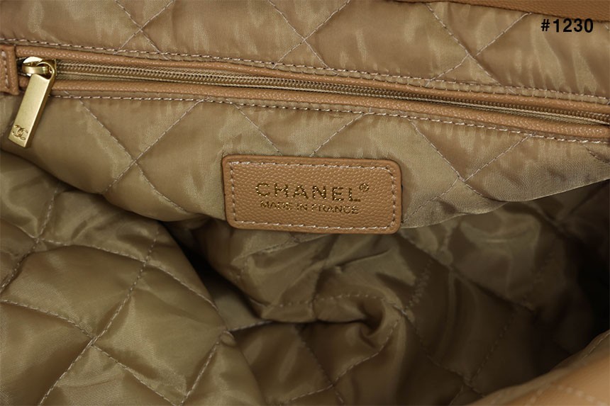 [CHANEL] 샤넬 22백 스몰 & 미디움 캐비어 호보백