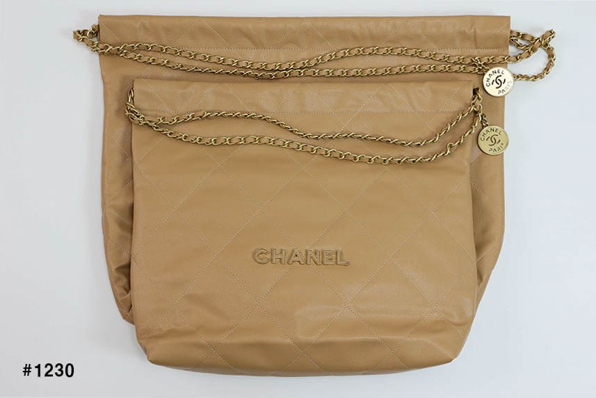[CHANEL] 샤넬 22백 스몰 & 미디움 캐비어 호보백