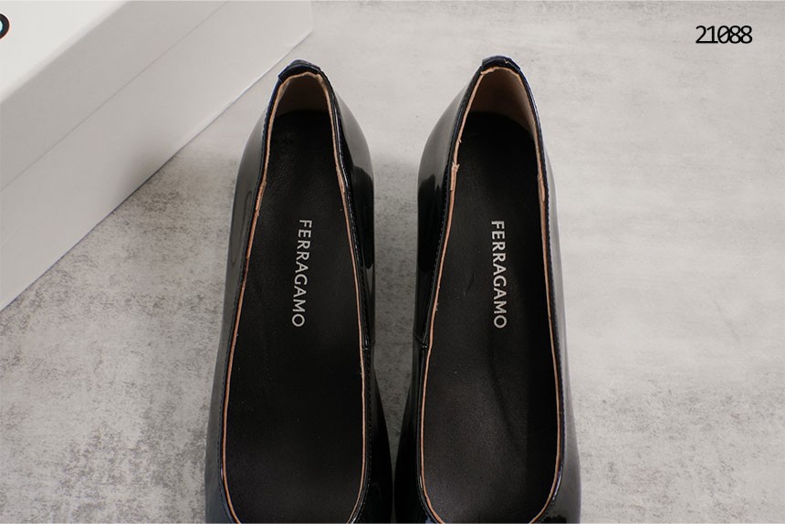[ferragamo] 살바토레 페레가모 맥시 간치니 펌프