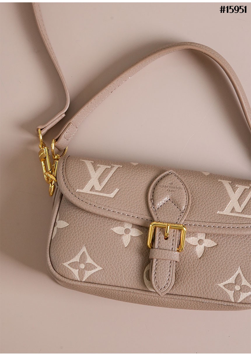 [LOUIS VUITTON] 루이비통 나노 다이앤