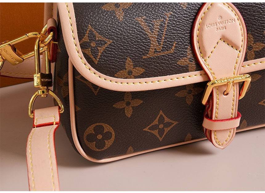 [LOUIS VUITTON] 루이비통 나노 다이앤