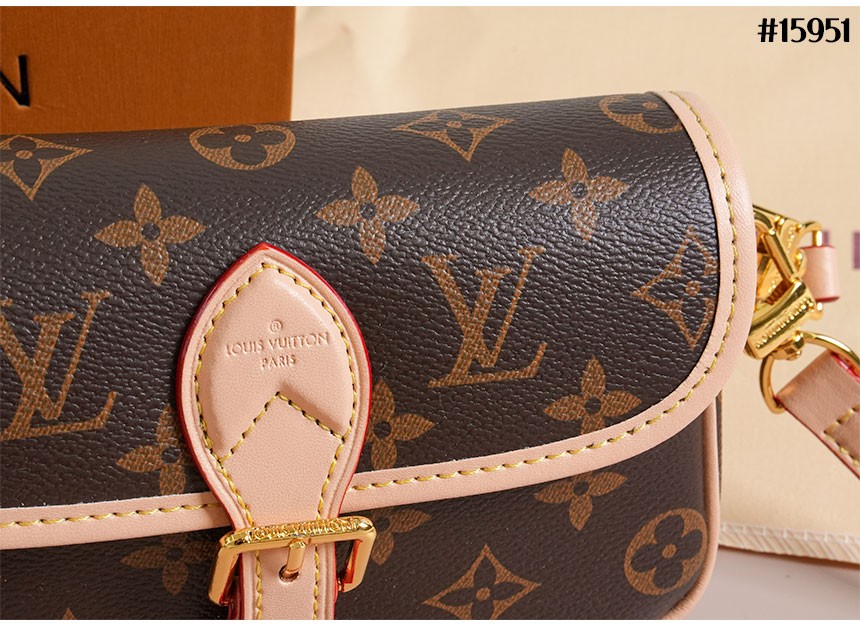 [LOUIS VUITTON] 루이비통 나노 다이앤