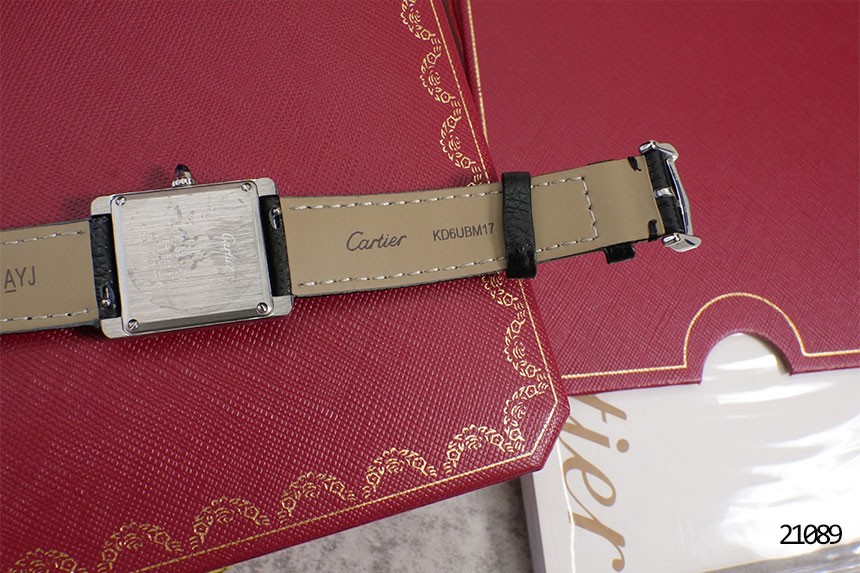 [CARTIER] 까르띠에 탱크 머스트 솔라비트 워치