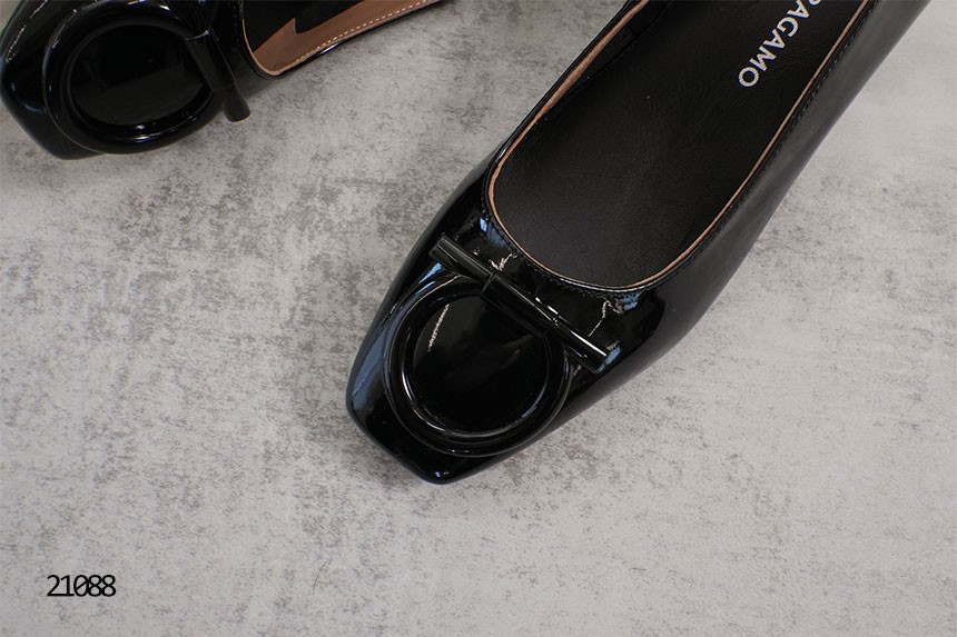 [ferragamo] 살바토레 페레가모 맥시 간치니 펌프