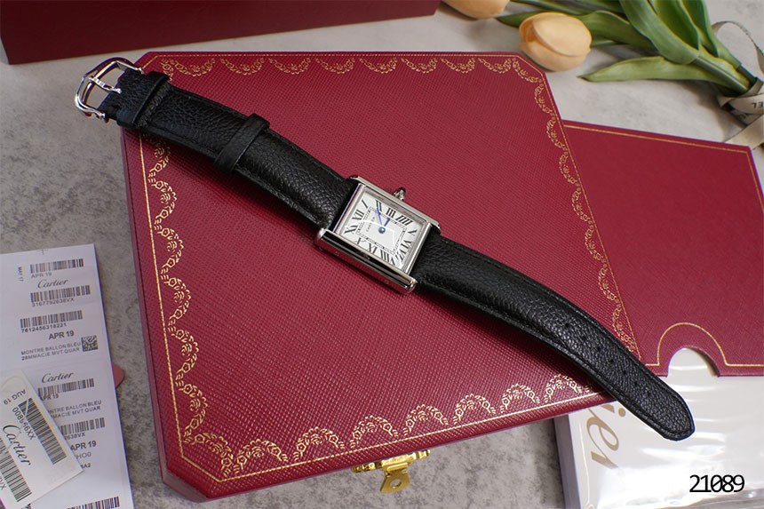 [CARTIER] 까르띠에 탱크 머스트 솔라비트 워치