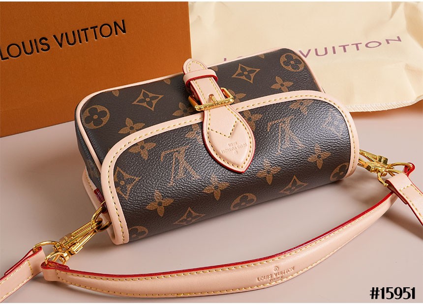 [LOUIS VUITTON] 루이비통 나노 다이앤
