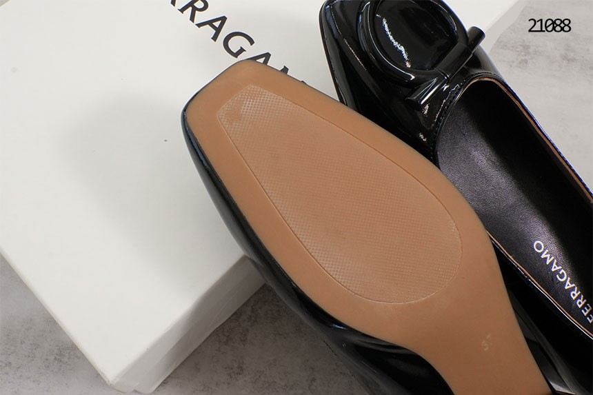 [ferragamo] 살바토레 페레가모 맥시 간치니 펌프