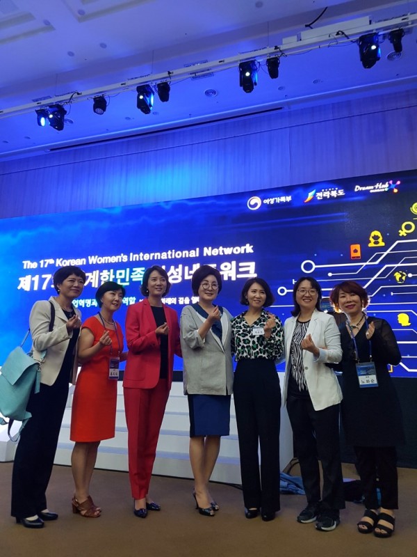 c375266bf5583.jpg