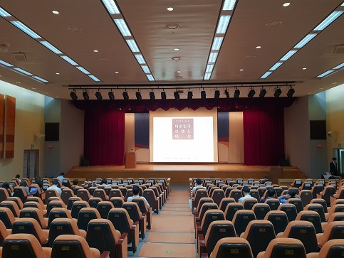 cbaa358b07de3.jpg