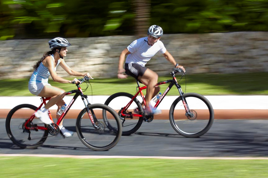 발리 포시즌 짐바란 풀빌라 자전거 프로그램