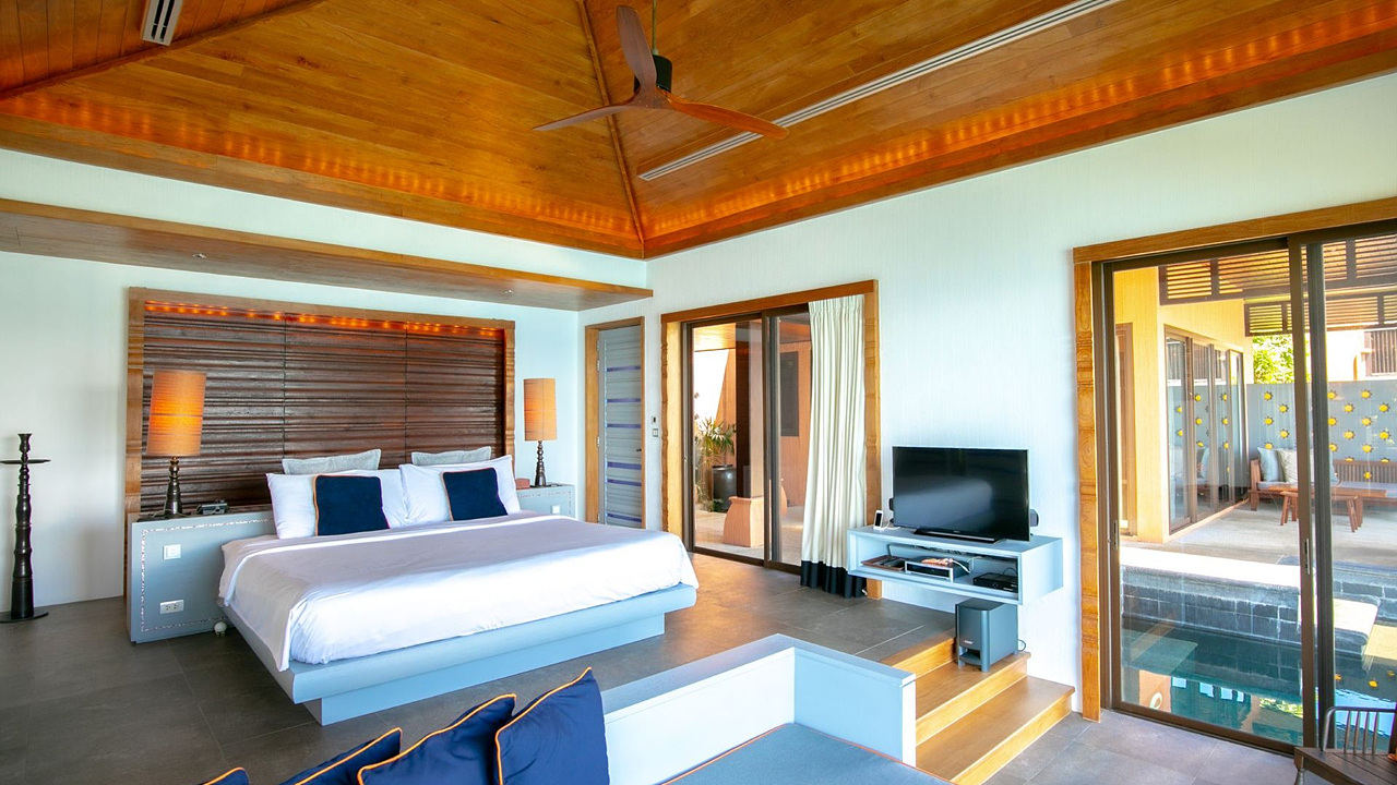 푸켓 스리판와 1베드 럭셔리 풀빌라 침실