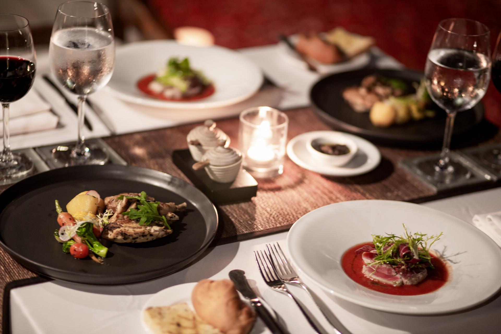 누사두아 까유마니스 풀빌라 신혼여행 캔들라이트디너