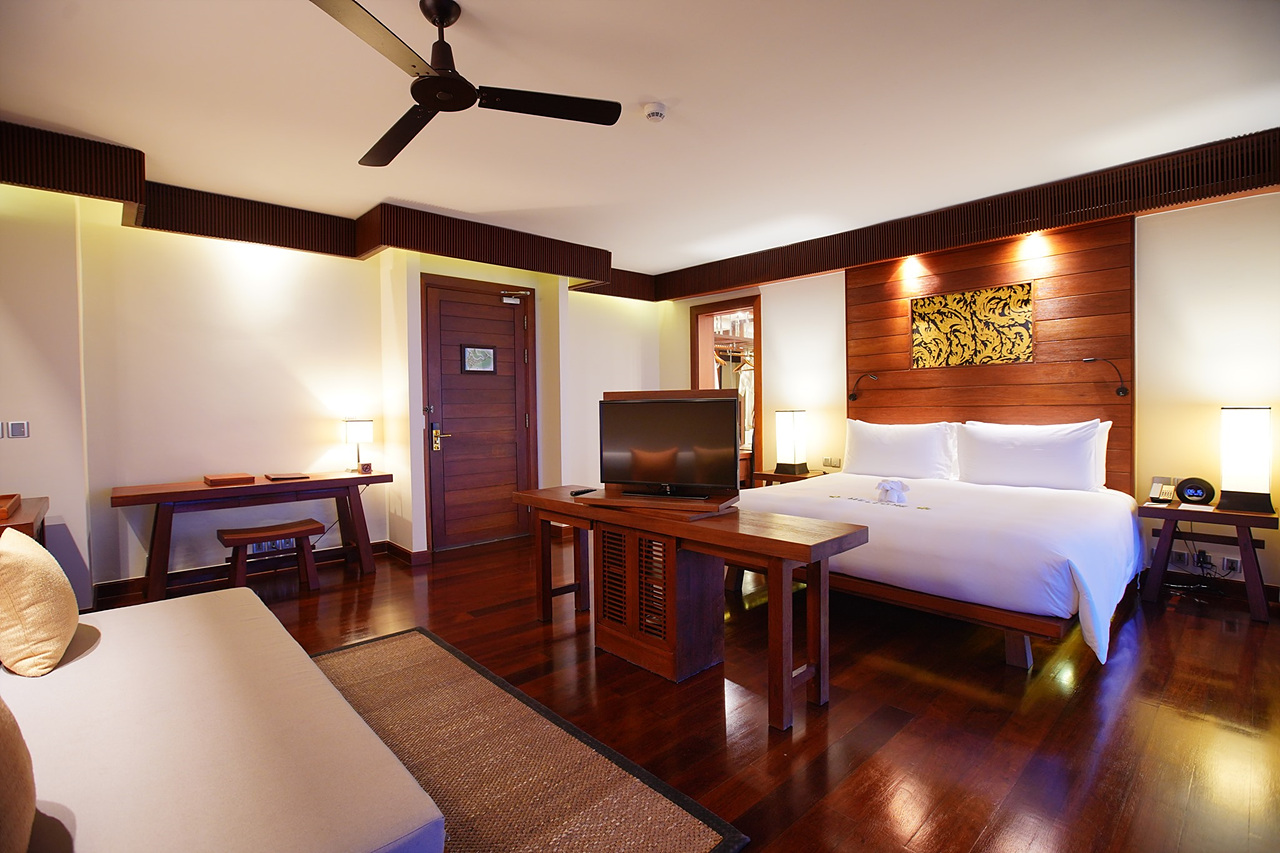 푸켓 파레사 오션 풀스윗 침실