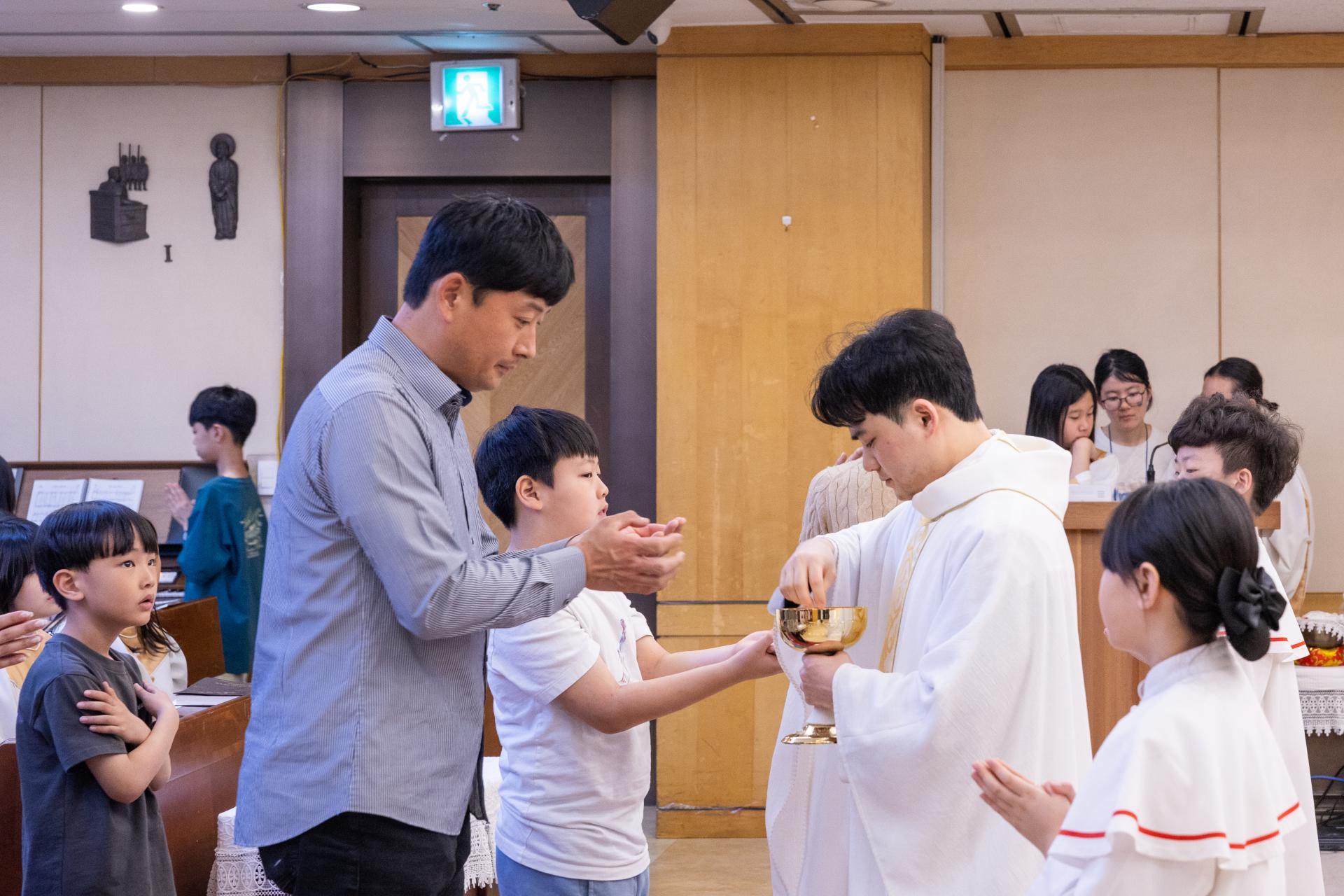 504fe7ee0683a.jpg