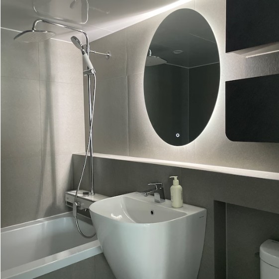 b786a66b9f011.jpg