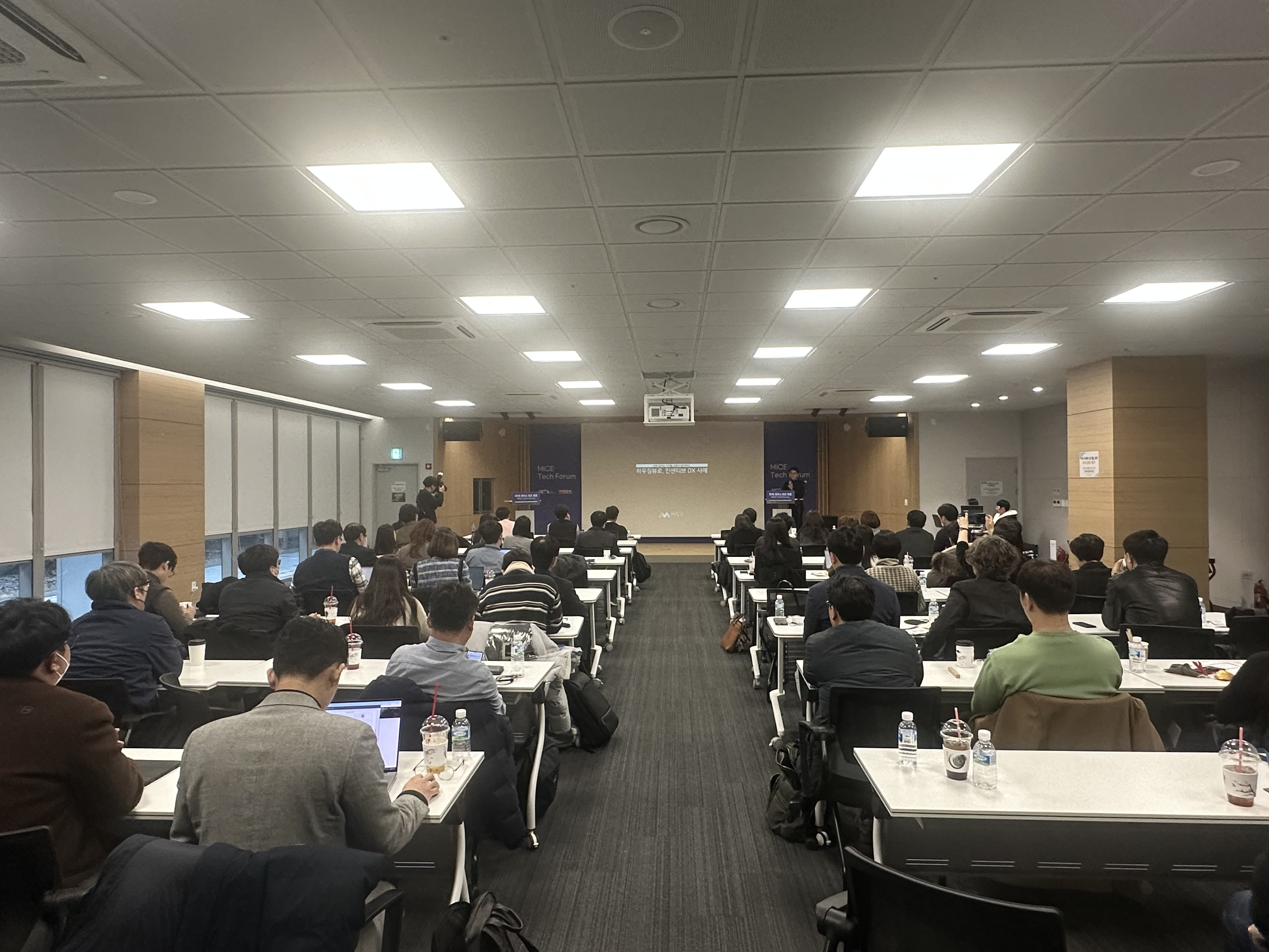 c6abe25160888.png