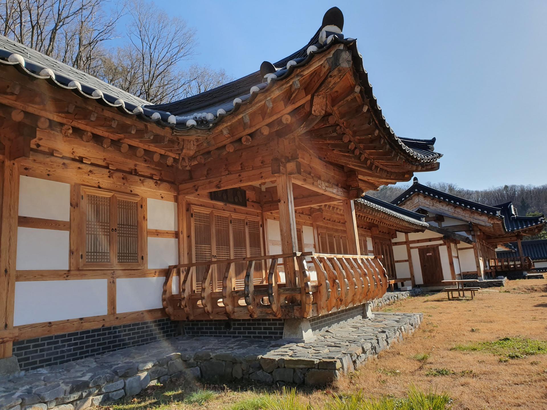 d8a093961818c.jpg