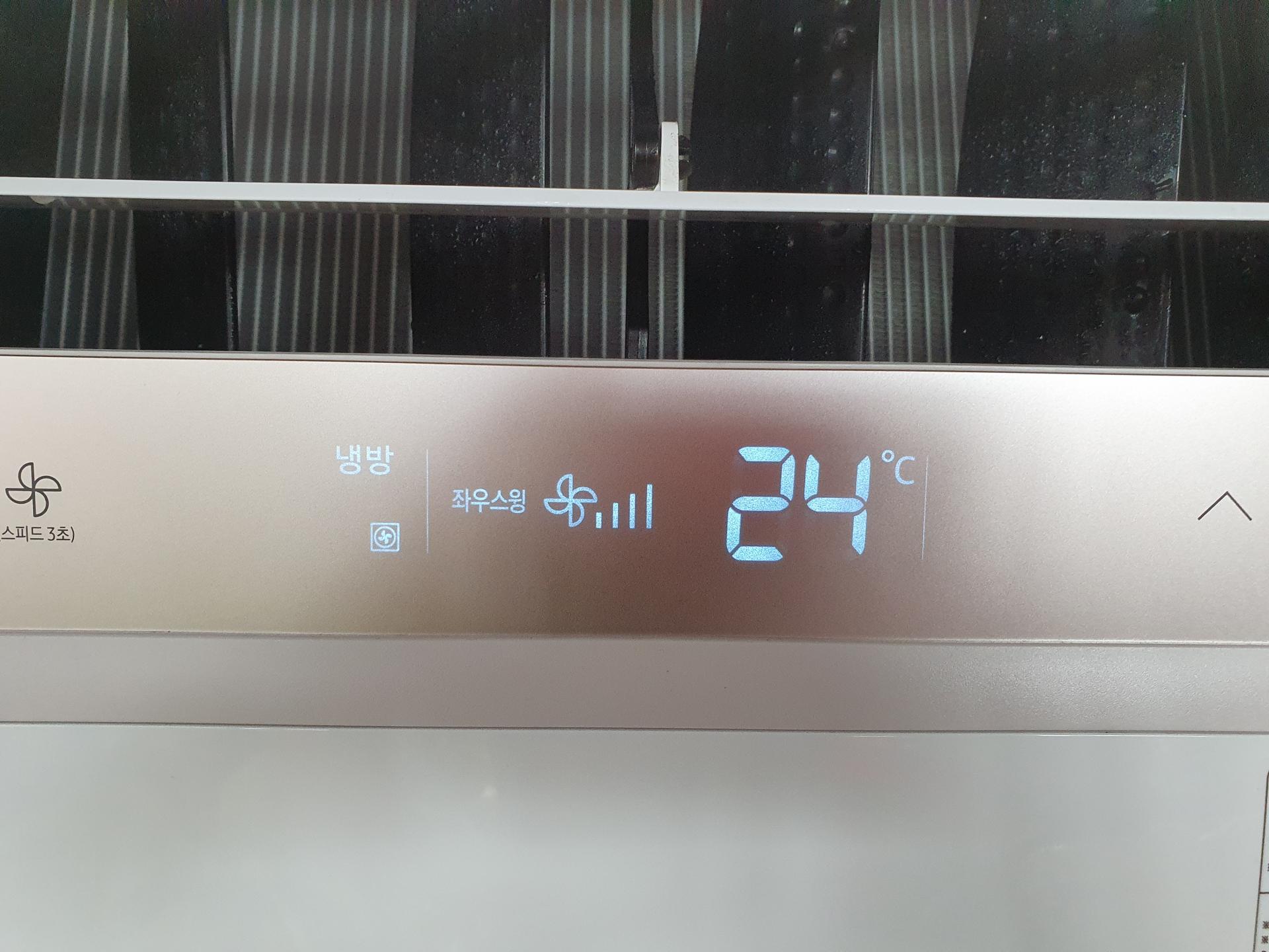 f555294c53c30.jpg