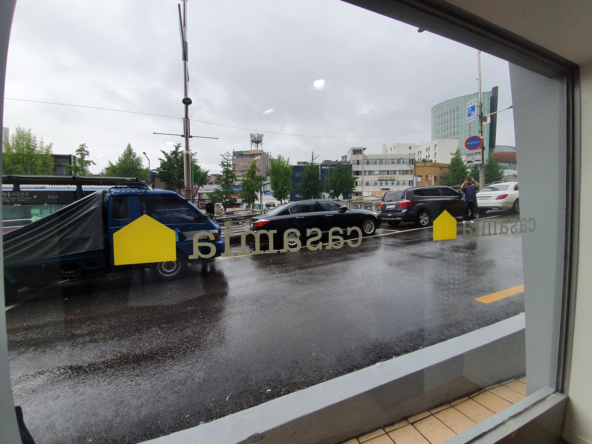 fe741d6b3e58e.jpg