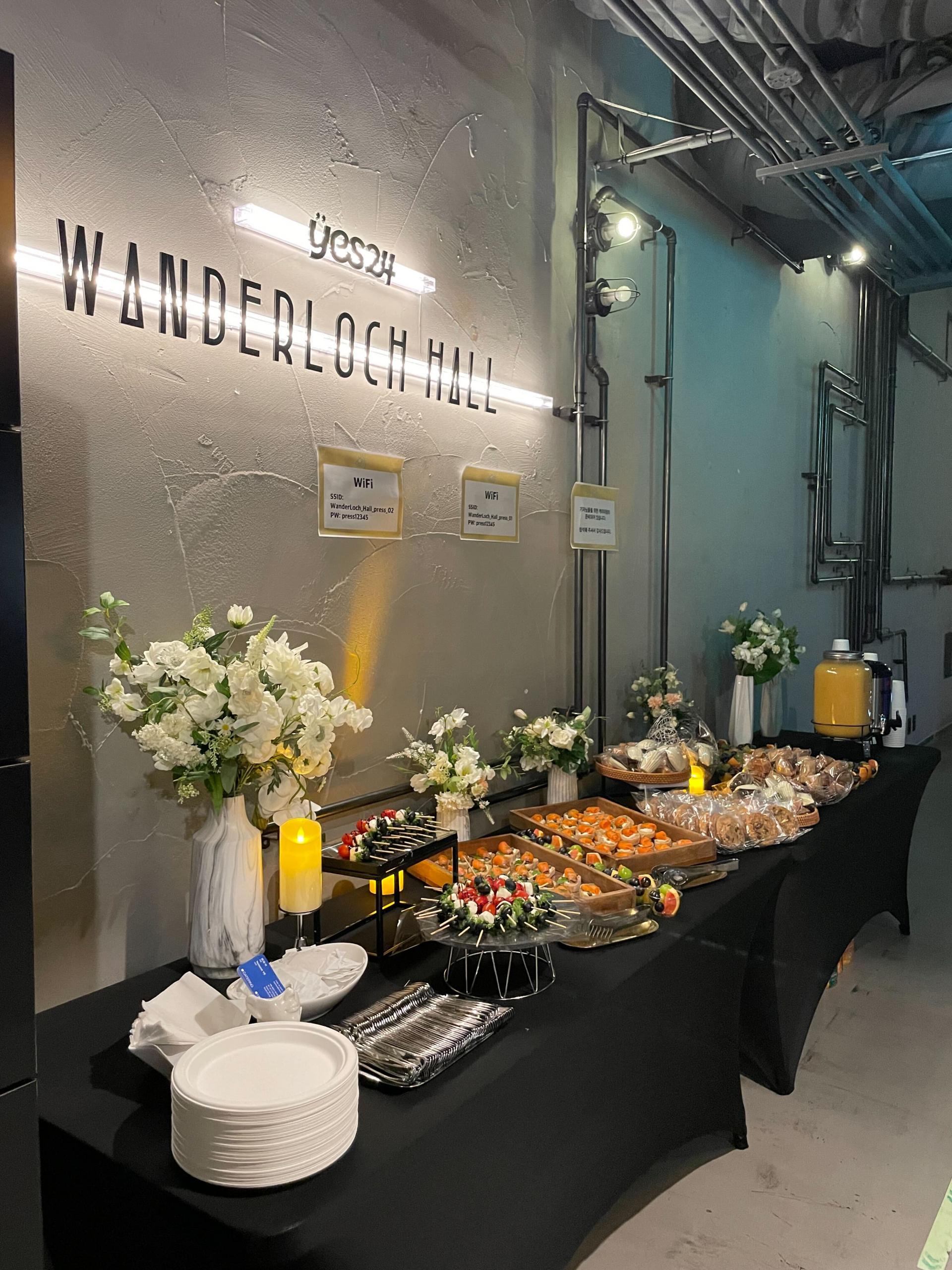 QWER 쇼케이스 스페셜 케이터링 현장사진 1