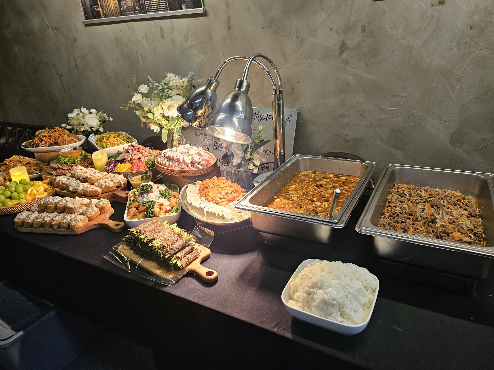 한식 케이터링 신촌 파티룸 회갑 잔치 사진6