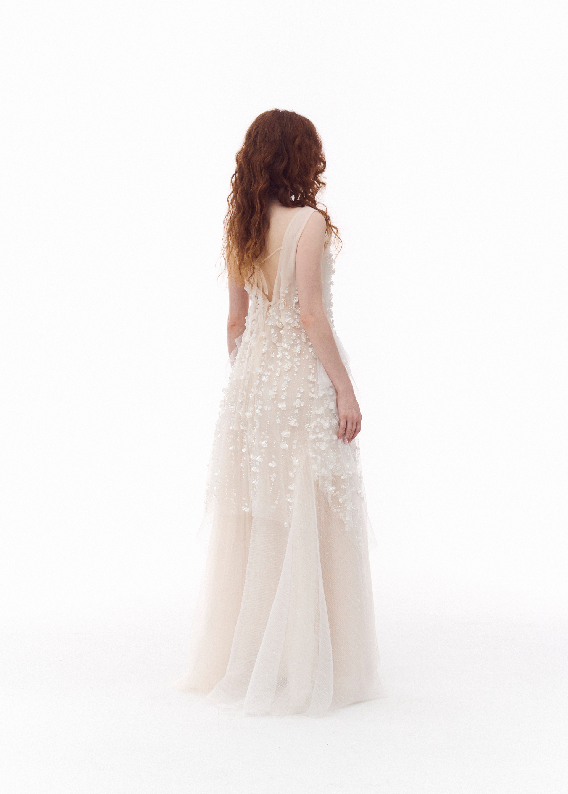 Blossom Loose Pleats Dress_Rental 638,000₩