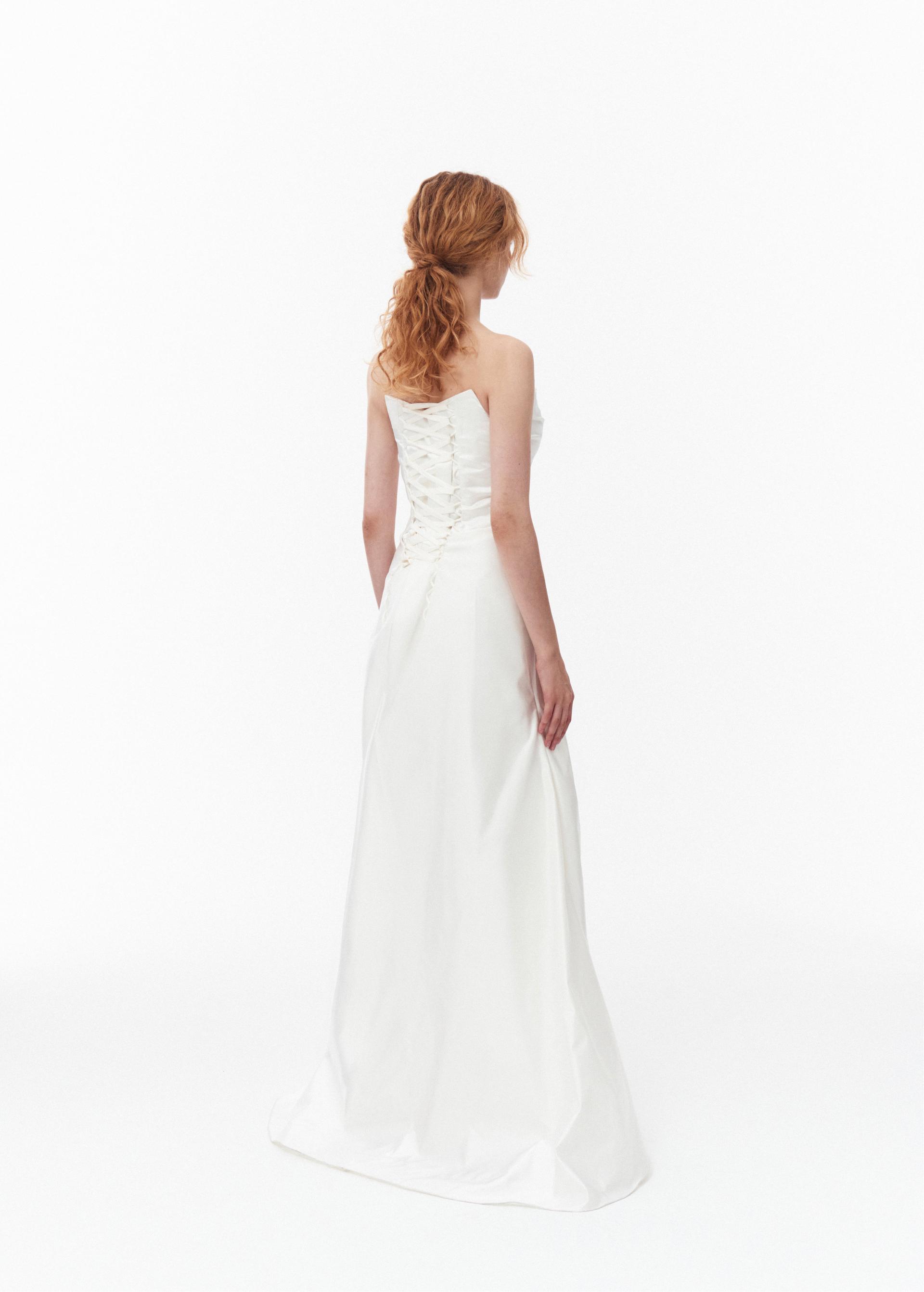 Taff Tulle Mermaid_Rental 638,000