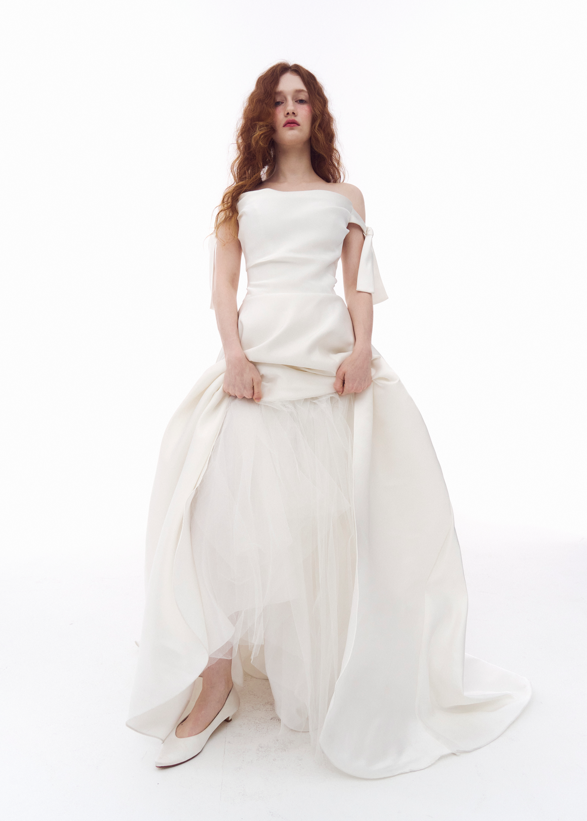 Taff Ribbon Tulle Dress_Rental 572,000₩