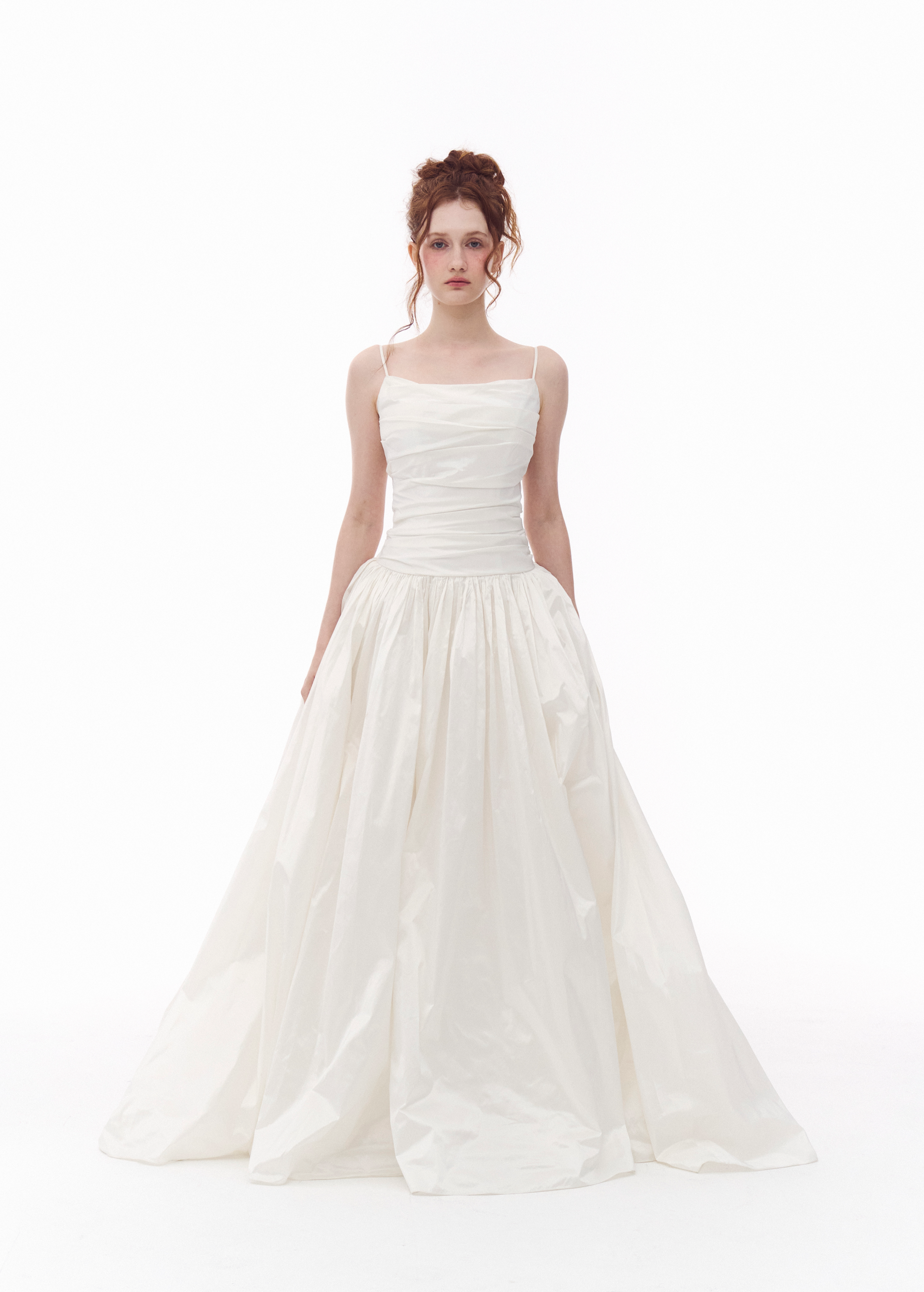 Lily Low Camisole Dress_Rental 473,000₩