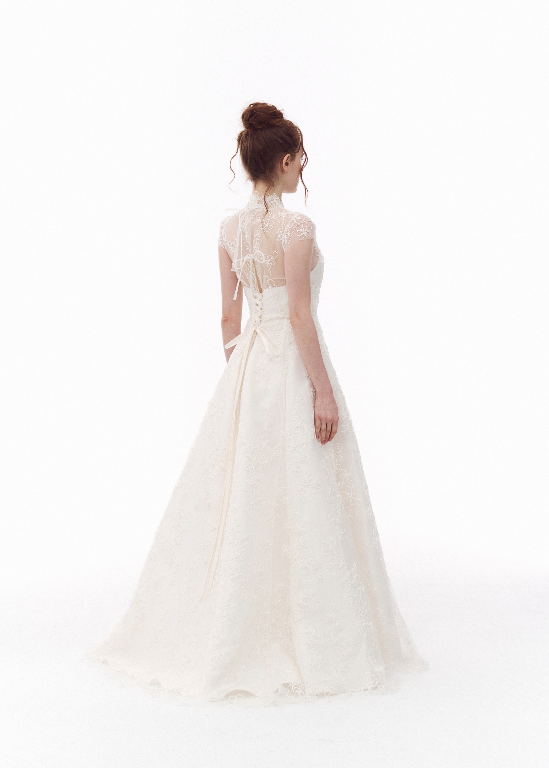 Paper Flower Dress_Rental 638,000₩