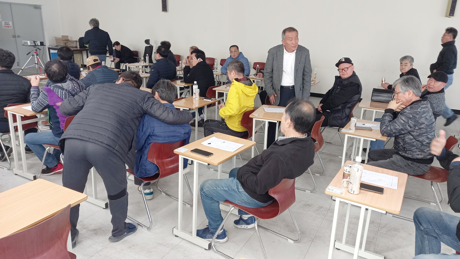 5fe554ee21928.jpg