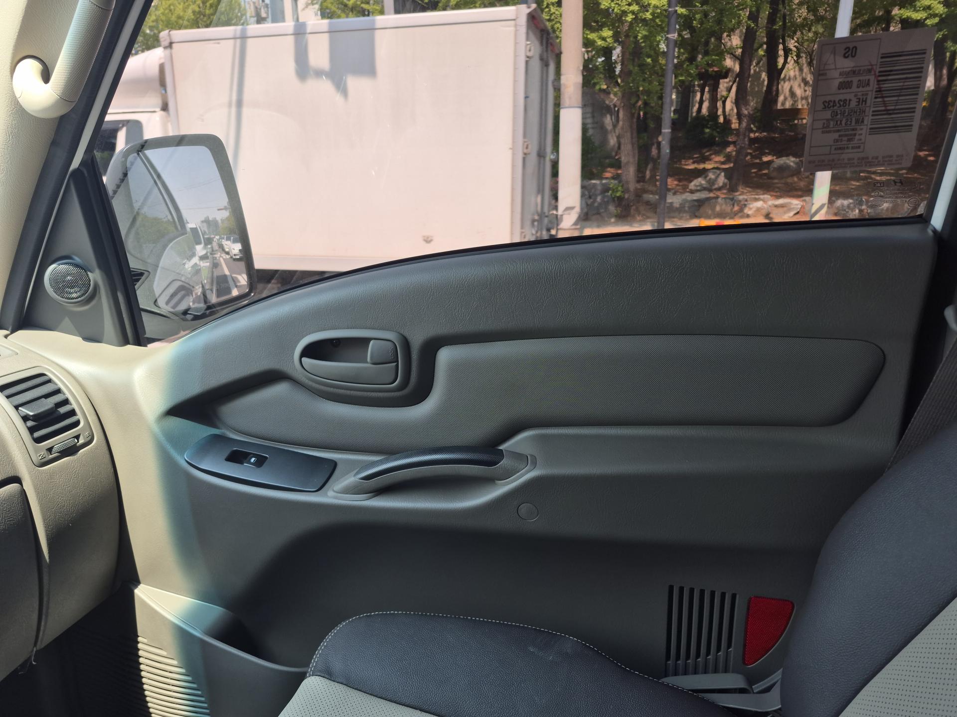 530d9b2e4e309.jpg