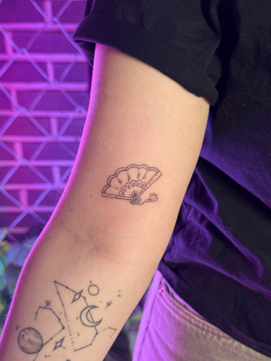 Tattoo shop in hongdae seoul