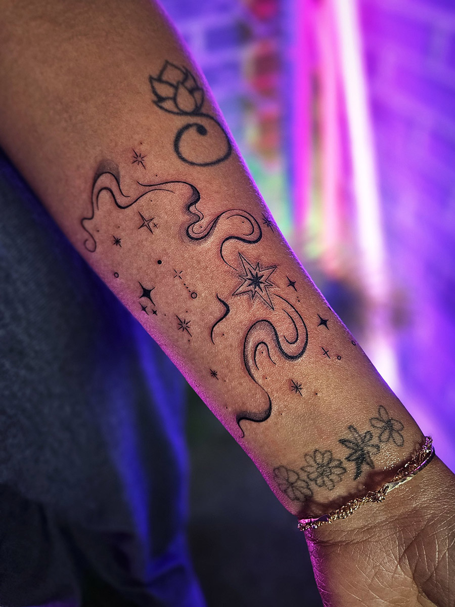 弘大のYMタトゥーへの訪問