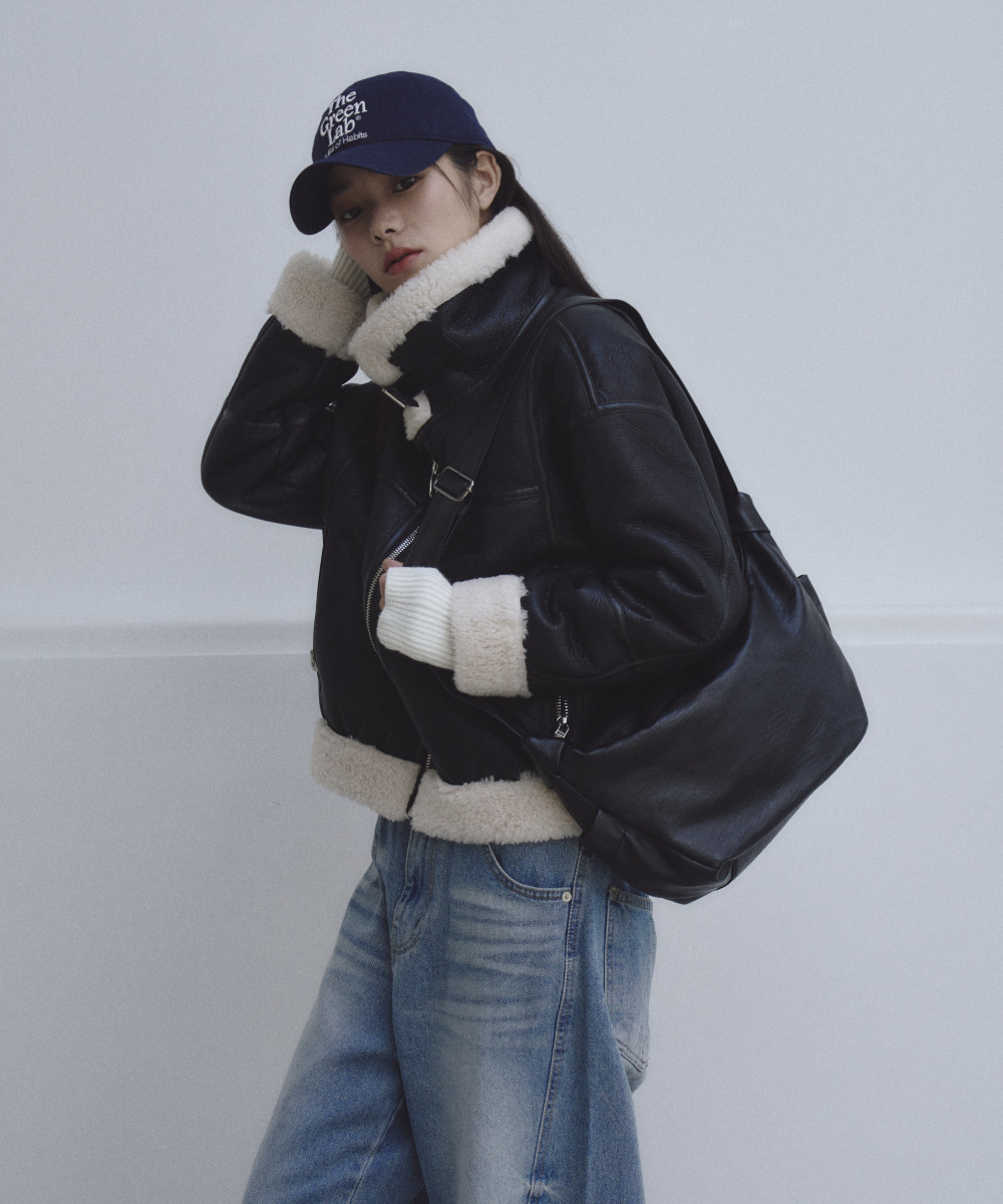 BLACK/IVORY 룩북 9