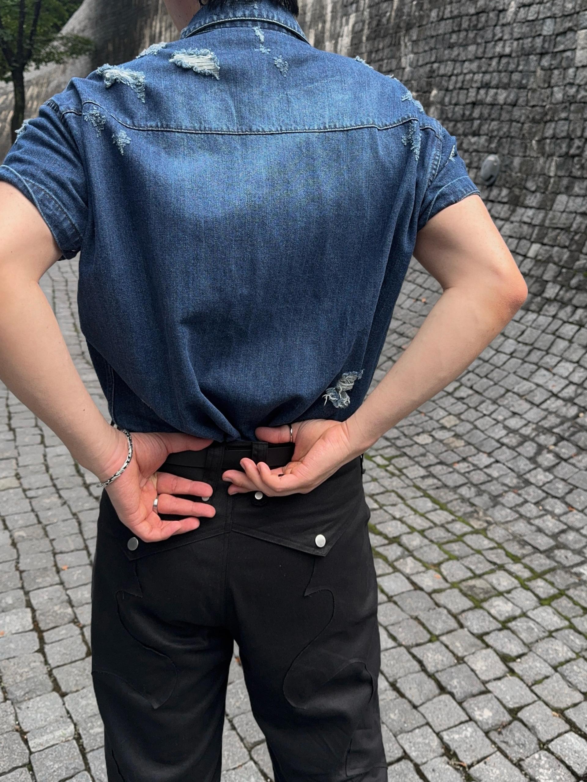 [MUSCLE FIT] 데몬 데미지 웨스턴 반팔 데님 셔츠