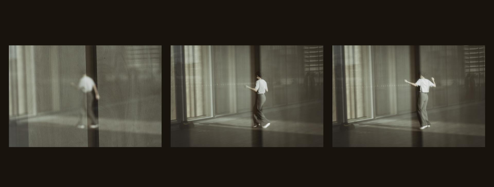 moves  (20X14cm). 3pieces   archival pigment print on fine art paper.jpg