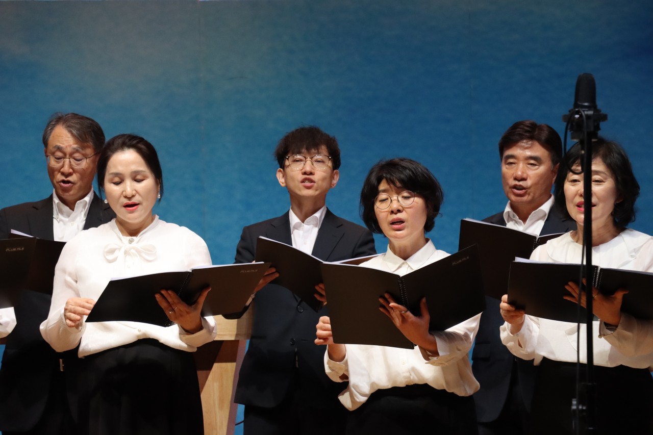 c8403255d6e3f.jpg