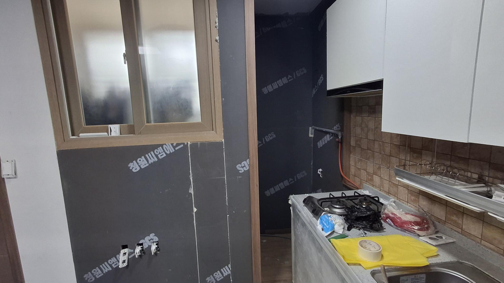 4GCS보드2차단열시공 (5).jpg