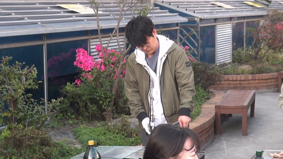 243f687c4dd09.png