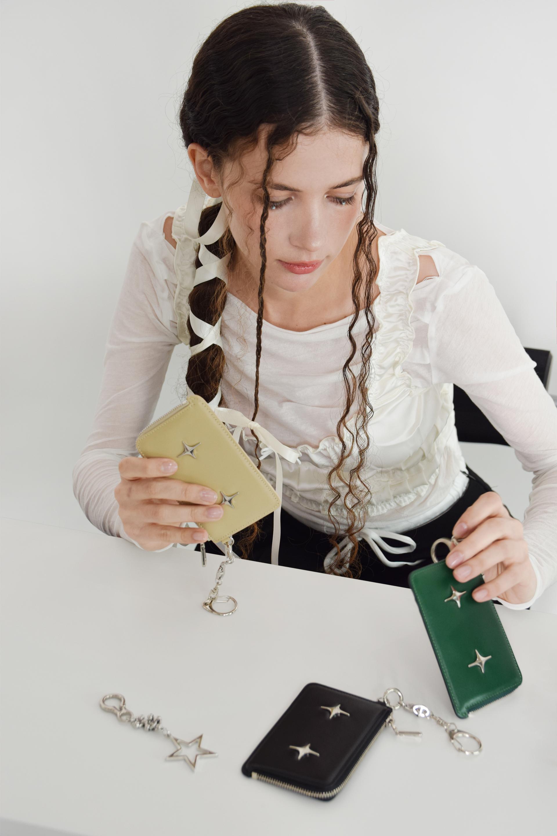 FOR APPEAL] Sparkle star zipper card wallet Sand beige - FOR