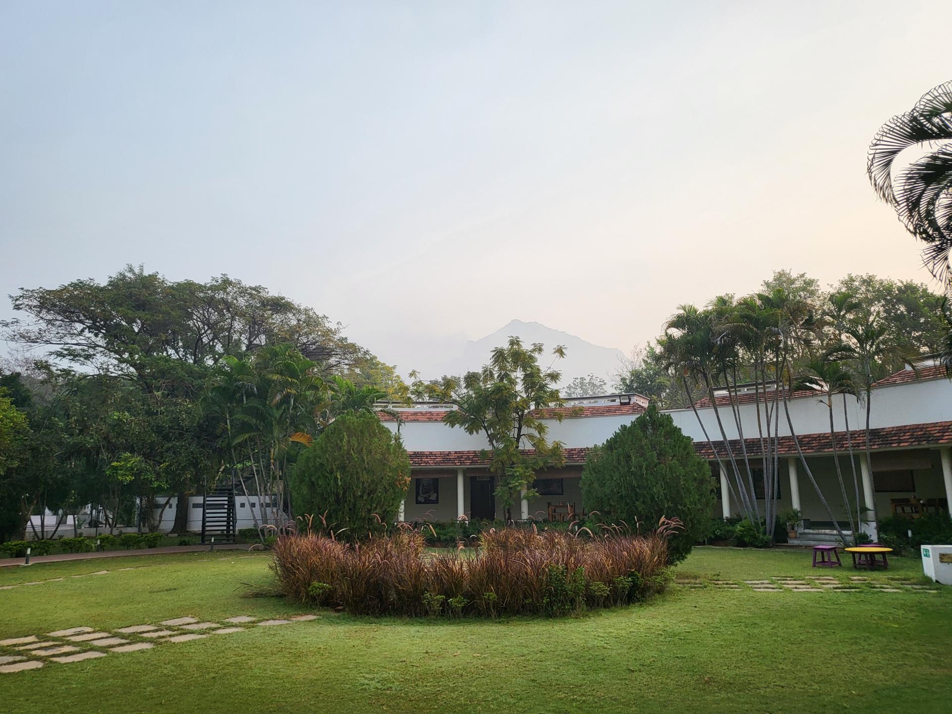 180f340770f58.jpg
