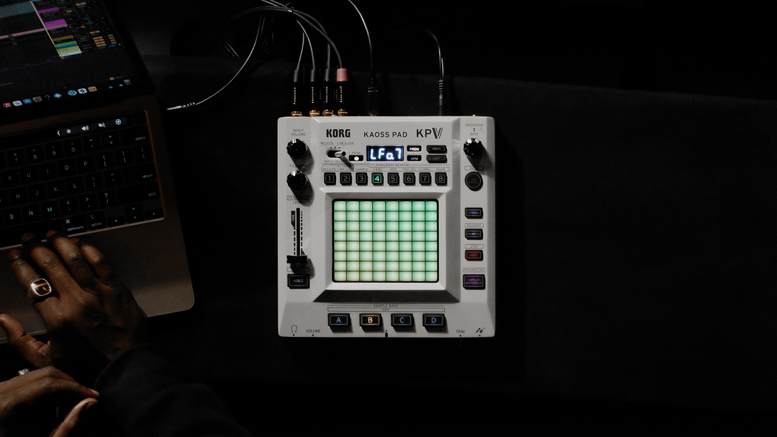 KORG KAOSS PAD V