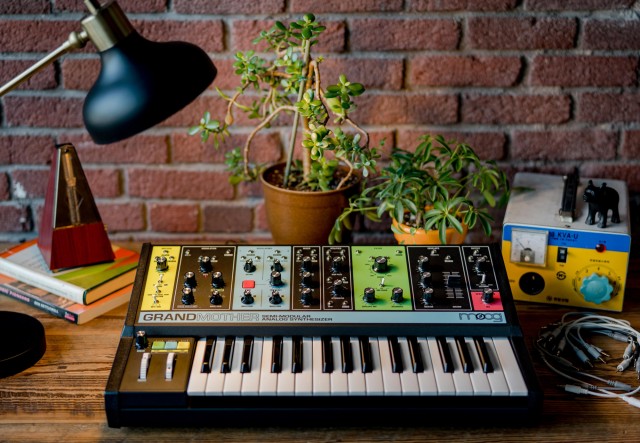 Moog Music Grandmother